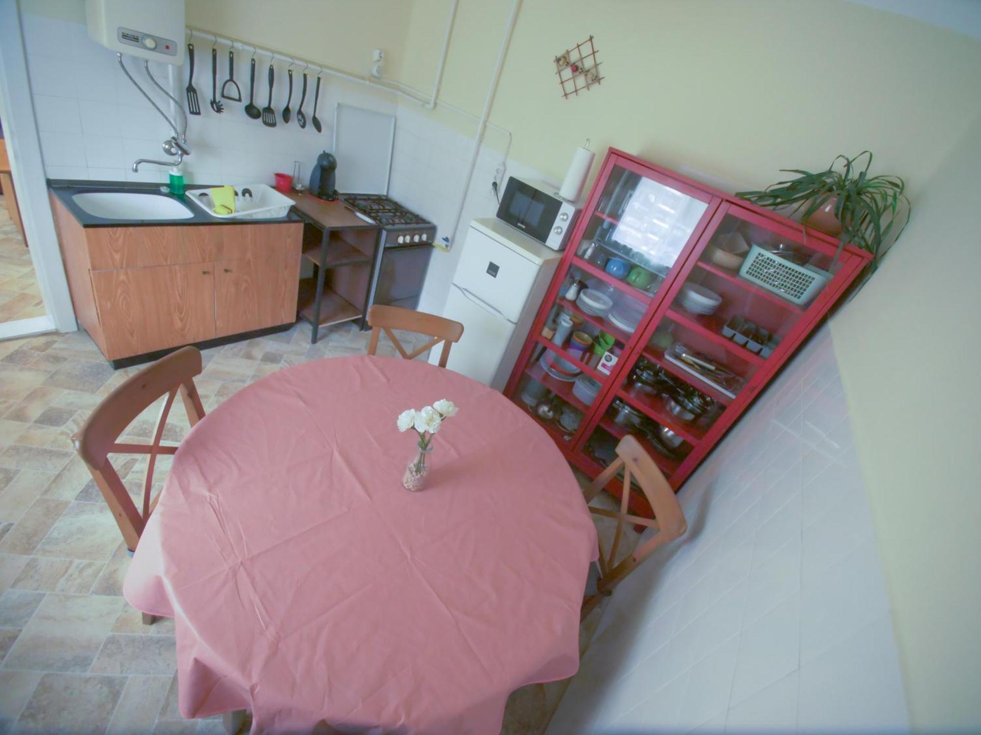 Estike Apartment Балатонлеле Екстериор снимка